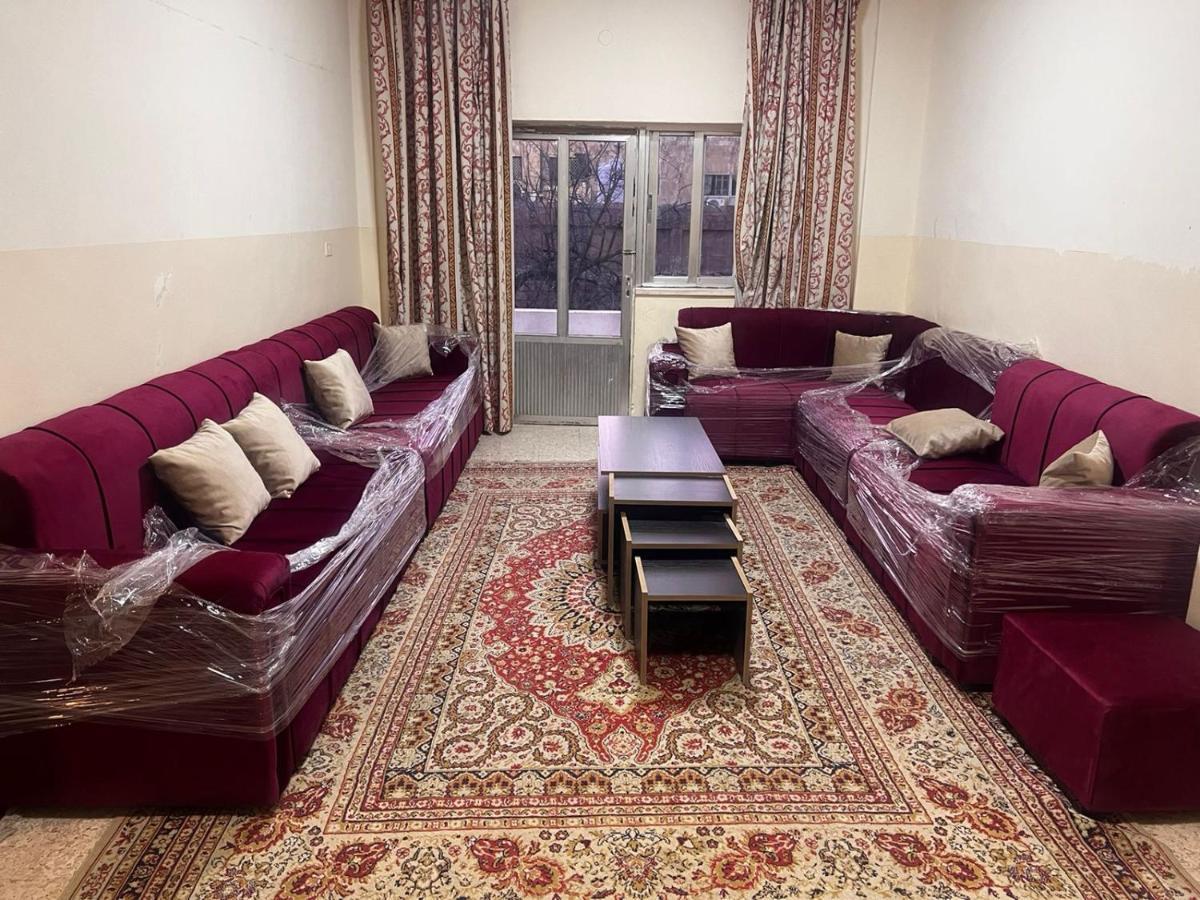 Student House Madaba Exterior foto