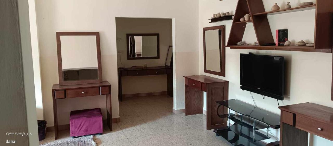 Student House Madaba Exterior foto